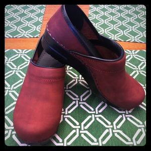 SANITA SHOES / NURSING SHOES